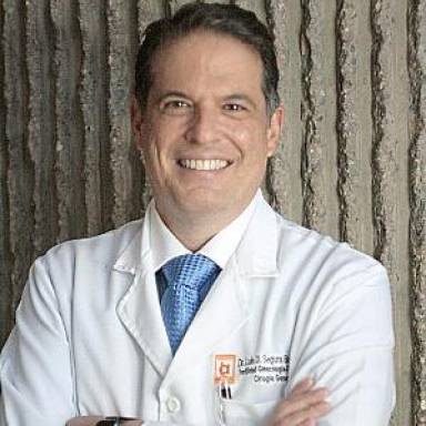 Dr. Luis Daniel Segura Bannatyne