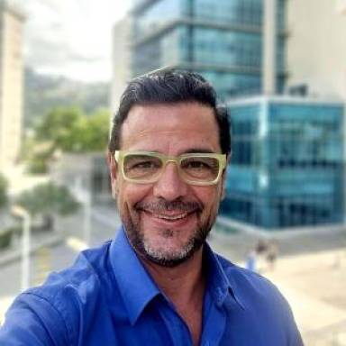 Dr. Alfonso Javier Ortiz Fumero